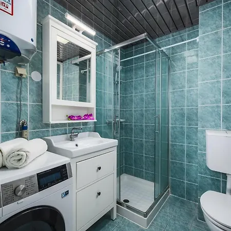 Umagic Apartment *